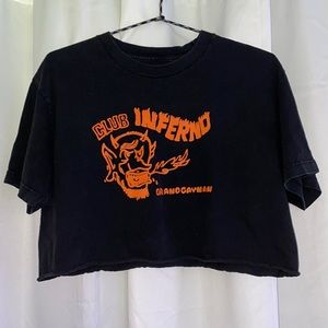 Brandy Melville Cropped Graphic Tee